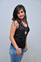 Mrudanjali Sizzling Photo Shoot web.filmyfi.com