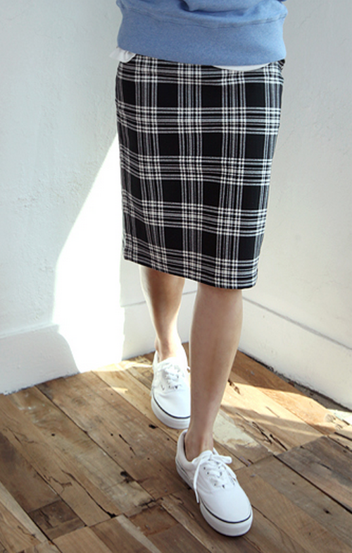 Classic Check Skirt