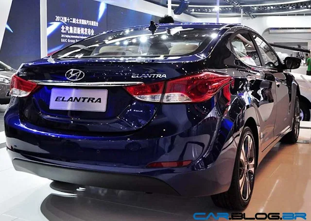 Hyundai Elantra 2013