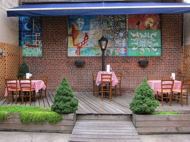 John Brown Smokehouse: Best Restaurants to Eat In Long Island City