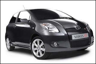 Toyota Yaris Images