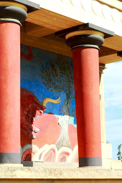 the Palace of Knossos