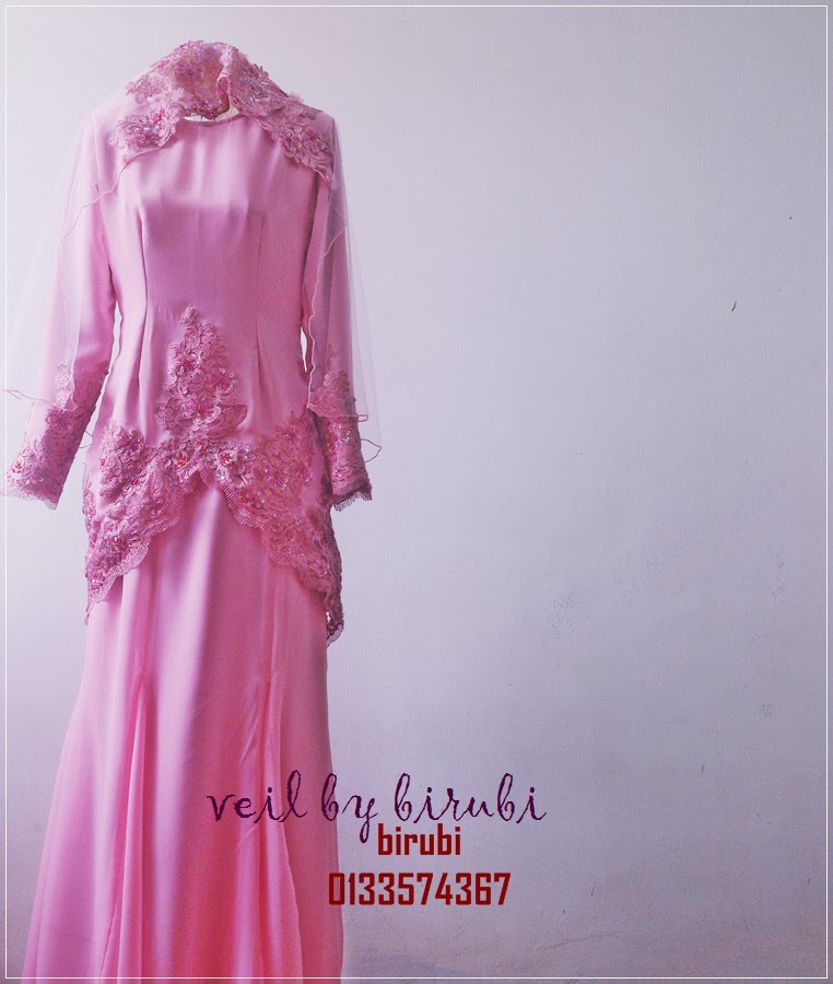 Robylee: Baju nikah. Dusty pink :)