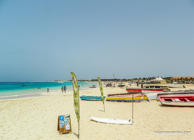 Praia de Santa Maria na Ilha do Sal em Cabo Verde