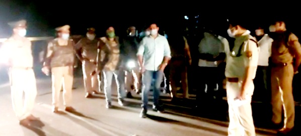 थाना कवि नगर क्षेत्र में हुई डकैती की घटना को अंजाम देने वाले व्यक्ति पुलिस मुठभेड़ के बाद गिरफ्तार