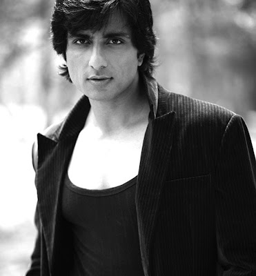 Sonu-Sood-Bollywood-Actor