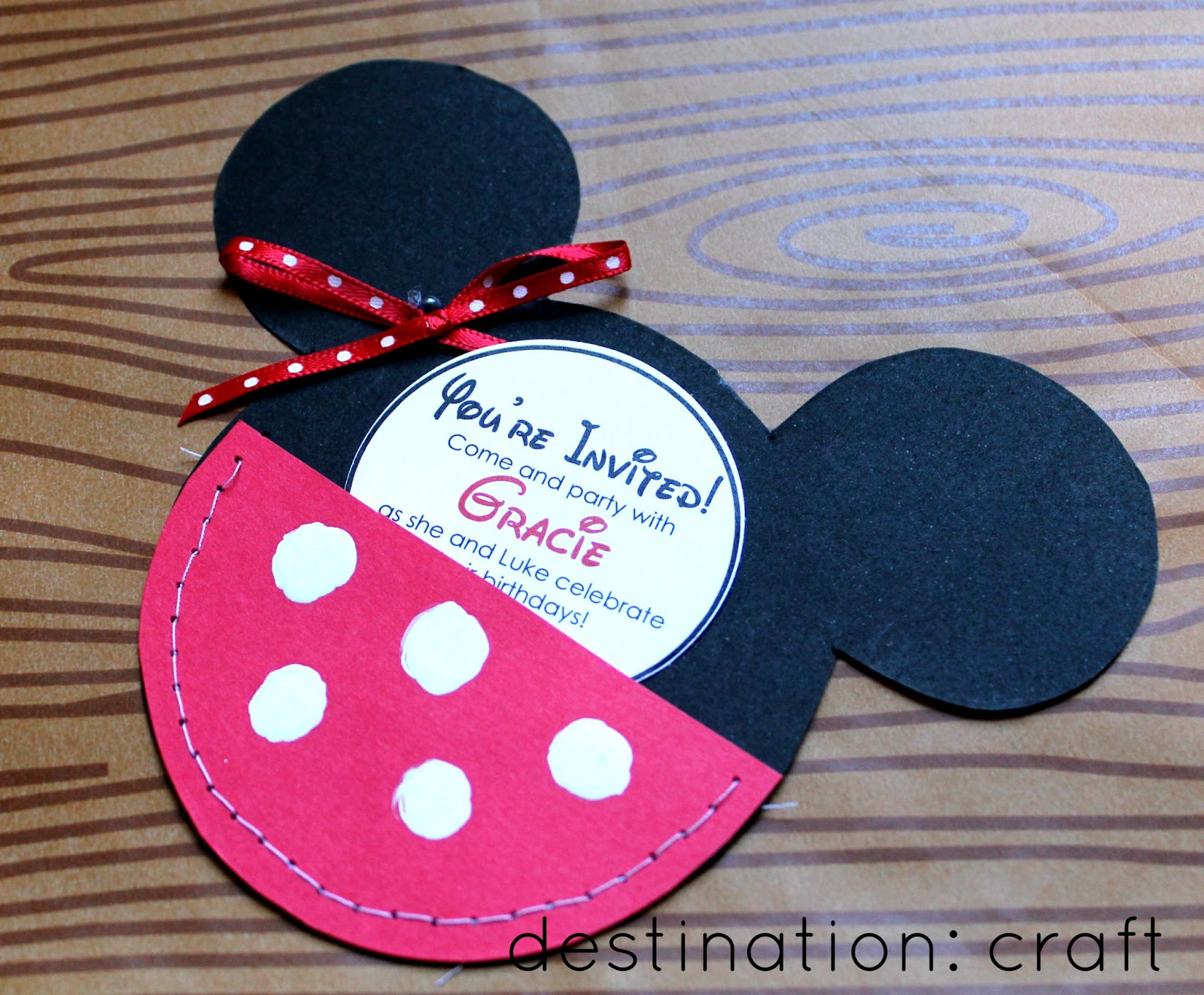 Destination: Craft: DIY Mickey & Minnie Invites