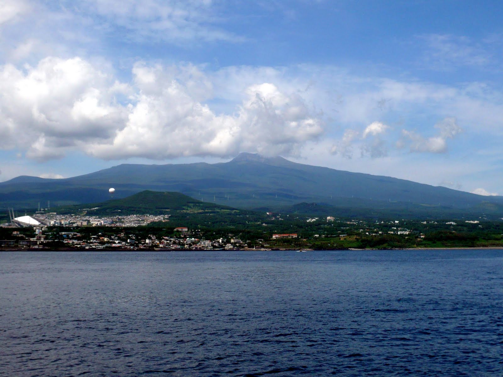  : South Korea  Wind amp; stone in Jeju island – Island of the Gods