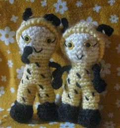 http://translate.googleusercontent.com/translate_c?depth=1&ei=mosoUc_6A8nRhAeeoIHgDQ&hl=es&prev=/search%3Fq%3Dhttp://asosh1.blogspot.com.es/2010/06/amigurumi-abiye-kuzu-yapmfree-pattern.html%26hl%3Des%26safe%3Doff%26biw%3D1280%26bih%3D887&rurl=translate.google.es&sl=tr&u=http://yaseminkaleveamigurumi.blogspot.com.es/2010/05/orgu-oyuncak-ar-yapls.html&usg=ALkJrhifuXnCNom8x4mIgtmOsdo526IO2A