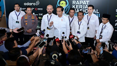 Soal Gangguan LRT, Presiden Jokowi: Kalau Ada Kekurangan Jangan Langsung Bully