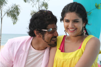 Vikram's movie Rajapattai Stills