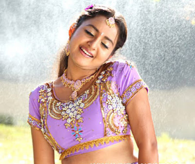 Bhama Hot 