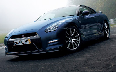 2013 Nissan GT-R