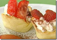 Cestino croccante con mousse di mascarpone e fragole