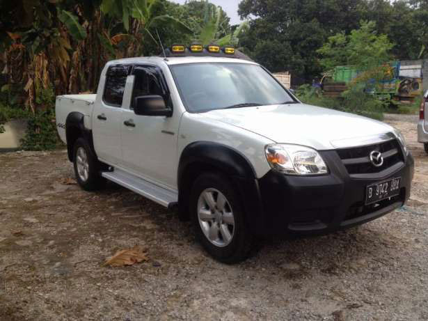 Jual Mazda BT 50 Truk  4x4 Double  Cabin Tahun 2012 Mobil 