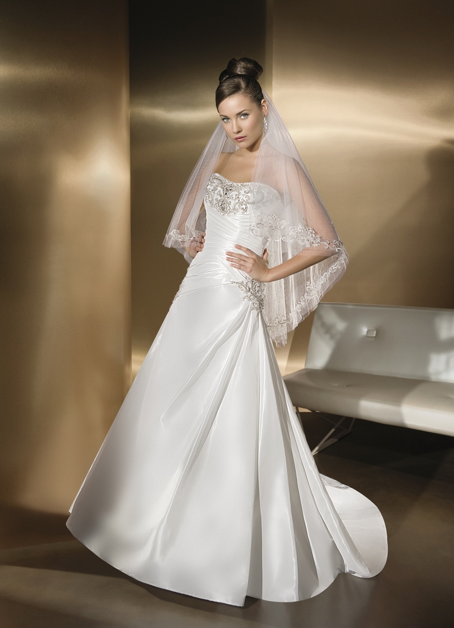 Marina Maitland - Wedding Dress: Wedding Dress Zipper Extender