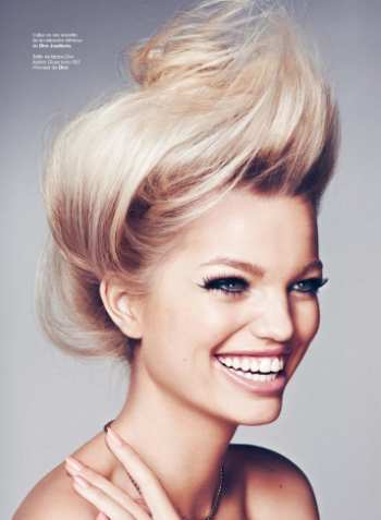 Daphne Groeneveld by Txema Yeste — Alguien Nos Mira 