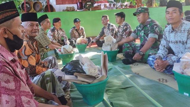 Warga Dusun Dungwangan  Gelar Merti Dusun, Serda Marsono: "Tradisi ini untuk menumbuhkan dan melestarikan semangat gotong royong"