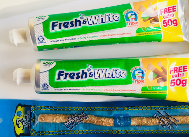 Ubat Gigi Fresh & White