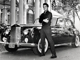 Fotografías de Elvis Presley con sus coches