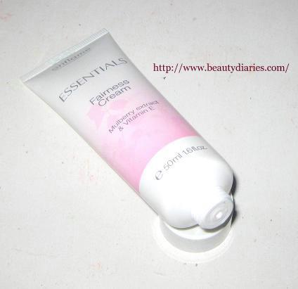 Oriflame Essentials fairness cream with mulberry extract and Vitamin E