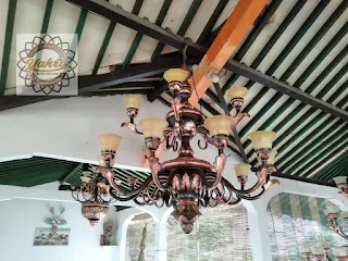 Kerajinan Lampu Robyong Tembaga