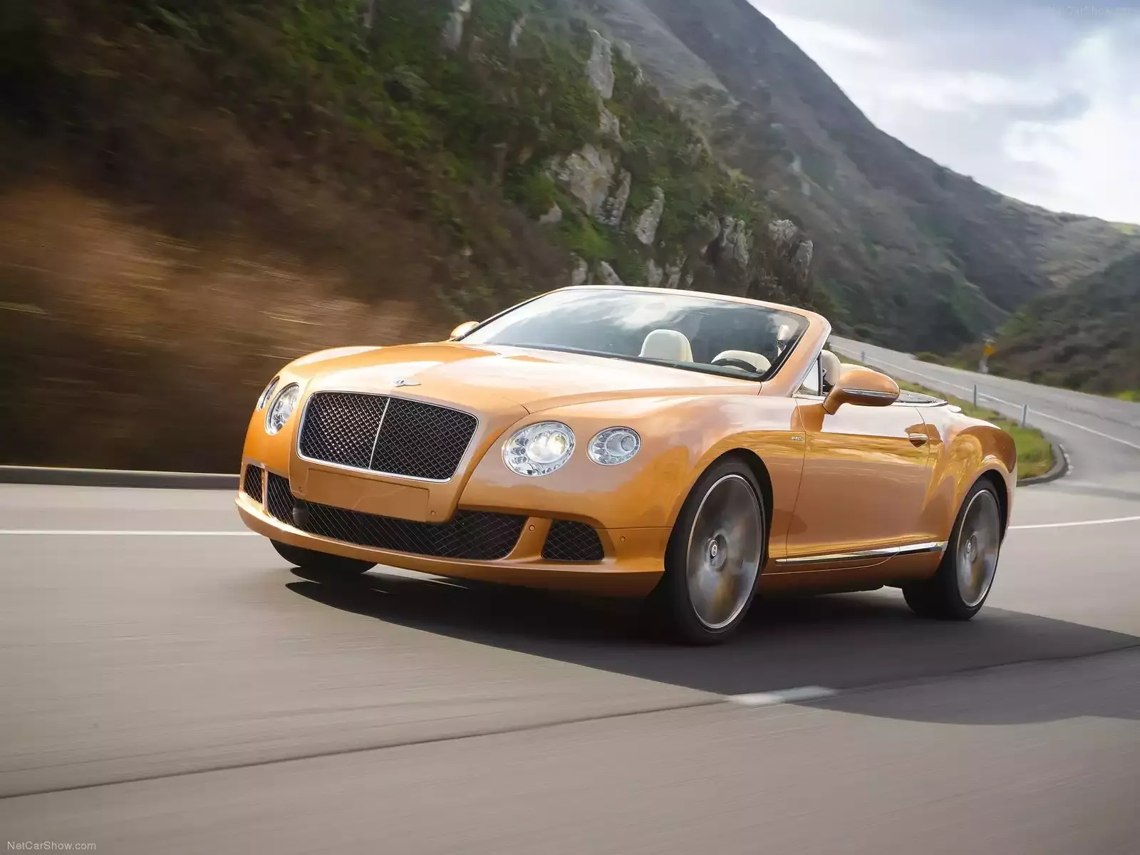 Hình ảnh xe ô tô Bentley Continental GT Speed Convertible 2014 & nội ngoại thất