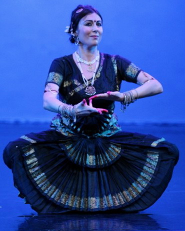 Marialuisa Sales Bharata Natyam