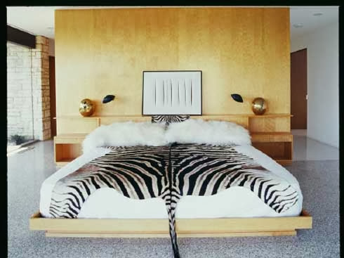 White and Black Color Combine in Modern Bedrooms Design Ideas and zebra patterns cusion blanket 