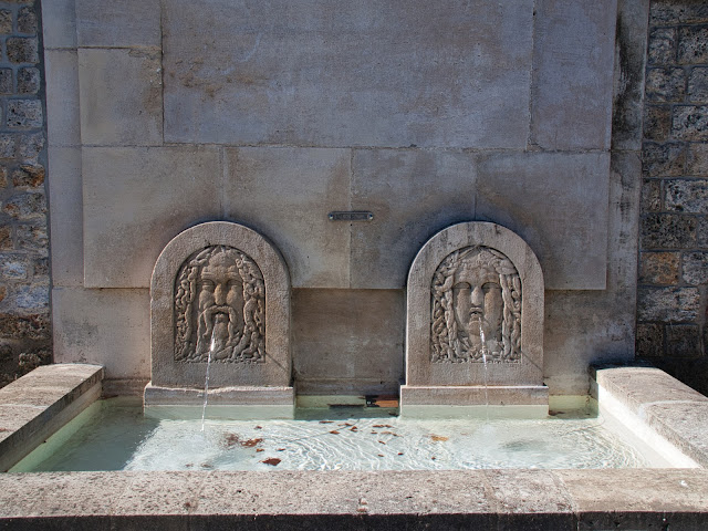 jiemve, le temps d'une pose, Paris, fontaine David Weill-Jourdan