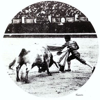 1911-07-02-Bienvenida-capote-001_thu