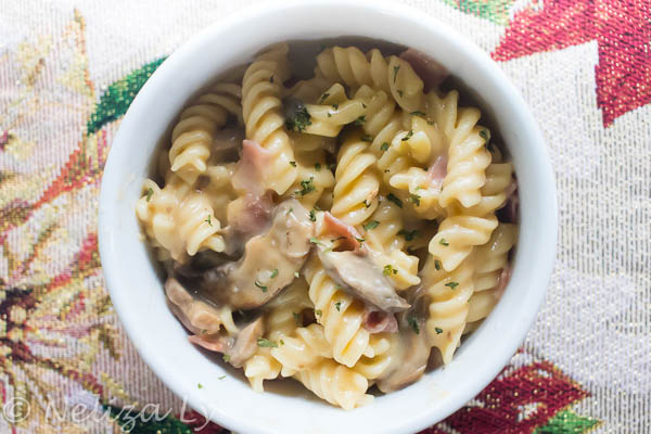 Instant Pot Pasta with ham and mushroom