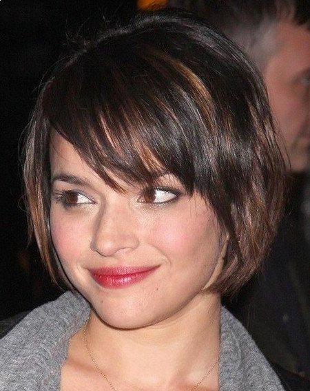 Other short hairstyles for women includes the top to make hair.