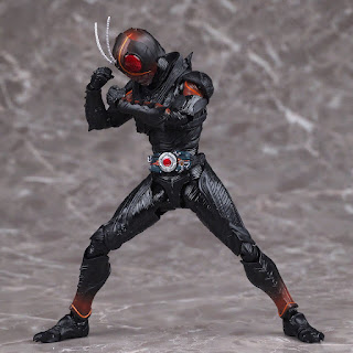 REVIEW SHFiguarts Kamen Rider BLACK SUN [ First Henshin Ver. ], Bandai