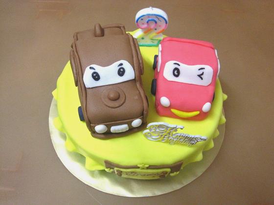 pixar cars cake. Cars Cake - Mater And McQueen