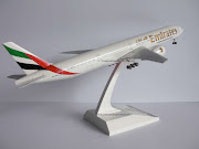 Emirates Boeing 777300 by RISESOON (emiratesboeing er )