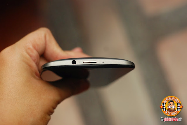 ASUS Zenfone 2 lock key and headphone jack