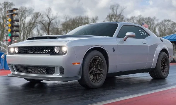 Dodge Challenger SRT Demon 170