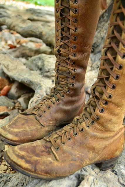 Flashback Summer: Lace-Up Loveliness- 1930s boots/ leather/ vintage shoes/ outfit