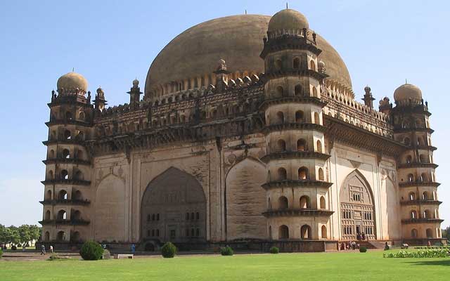 Qutub Shahi Tombs Hyderabad