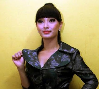 Foto Zaskia Gotik