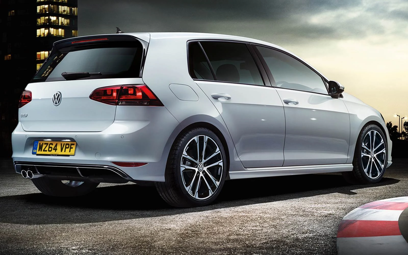 Volkswagen Golf TSI 2015 R-Line