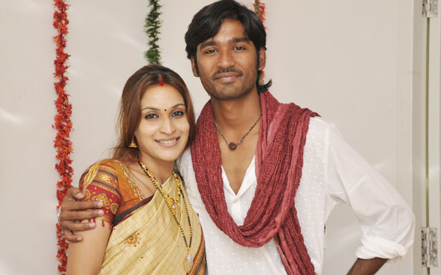 South Indian Actor Dhanush with Wife Aishwarya Rajinikanth Dhanush | South Indian Actor Dhanush Family Photos | Real-Life Photos