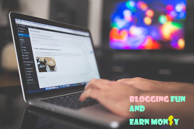 Blogging money. earn by blogging