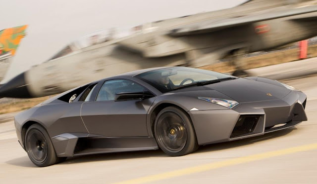 Lamborghini Reventon wallpaper