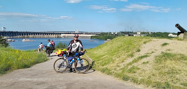 Запорожская сечь на велосипеде