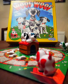 Woof woof board game