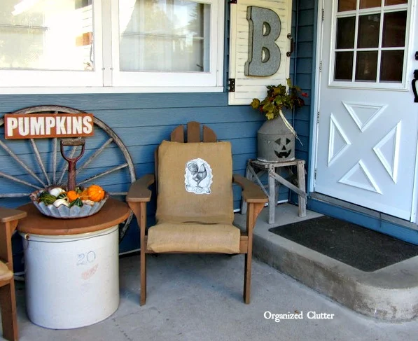 Outdoor Fall Rustic Decor www.organizedclutterqueen.blogspot.com