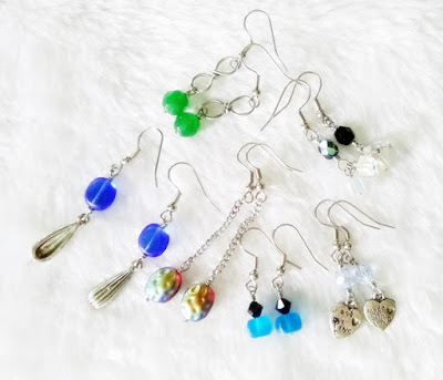 Wire wrapped dangle earrings by WireBliss