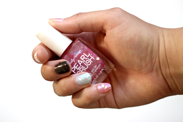 Sally Hansen Pearl Crush Nail Colors in Lady Crab